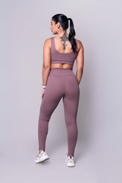 Conjunto  Fitness Feminino Cacau com Alta Compressão e Proteção Solar FPU 50+