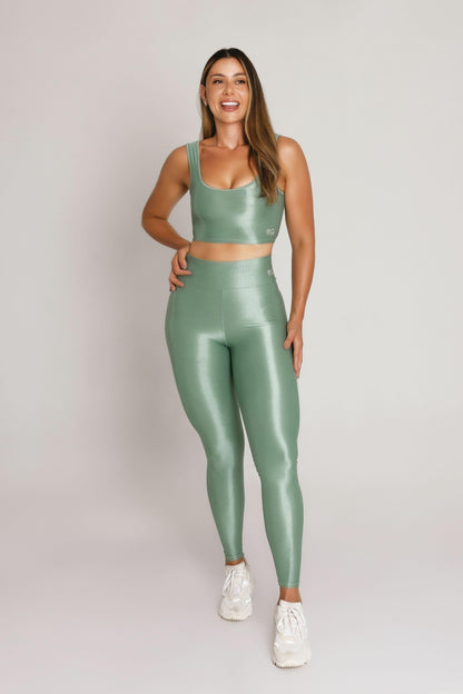 Top Fitness Feminino Verde com Alta Compressão e Proteção UV FPU 50+